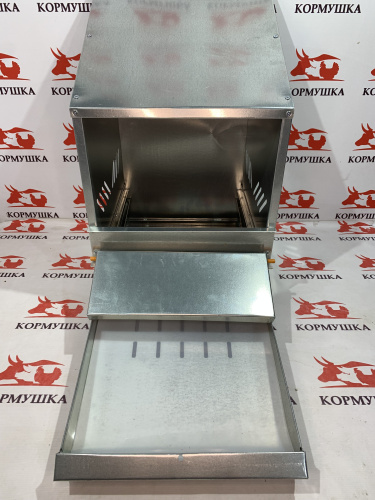 Гнездо для кур-несушек 1-1 (одноместное, мет) 1шт**