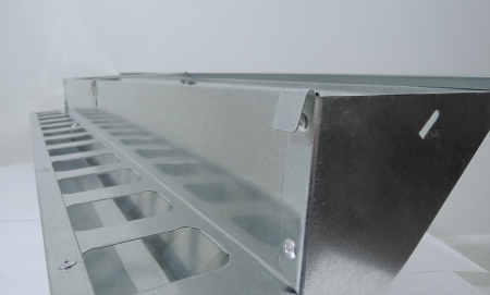 Кормушка куриная ЭКОНОМКА СТАНДАРТ 100 см (без крышки,на клетку) 1шт**